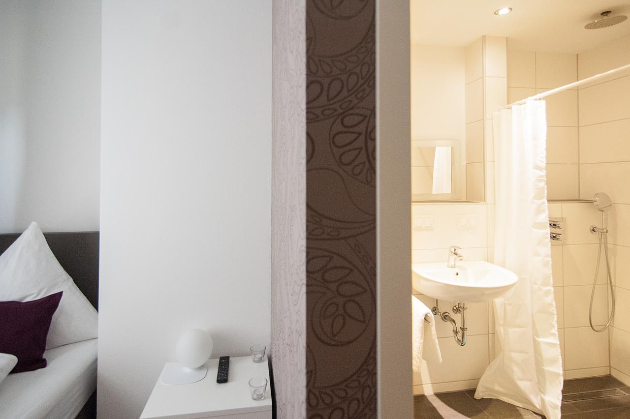Hotel Apartment Am Arbach Eningen unter Achalm الغرفة الصورة